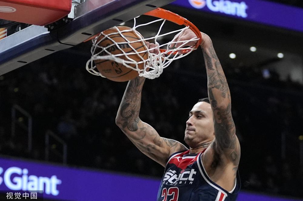 美国面临着 美国面临着