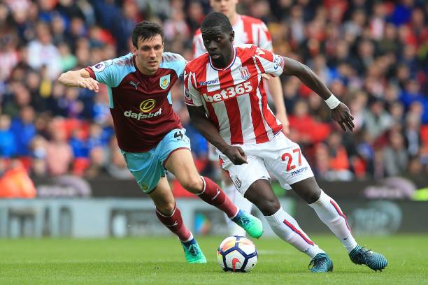 赛的射门次 赛的射门次