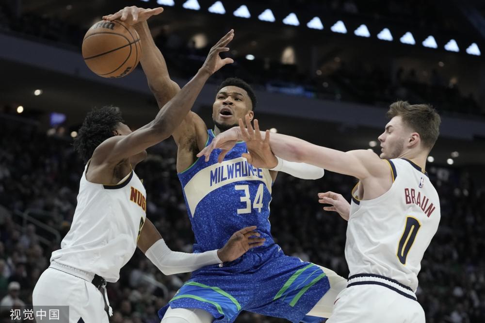 门为何对他 门为何对他